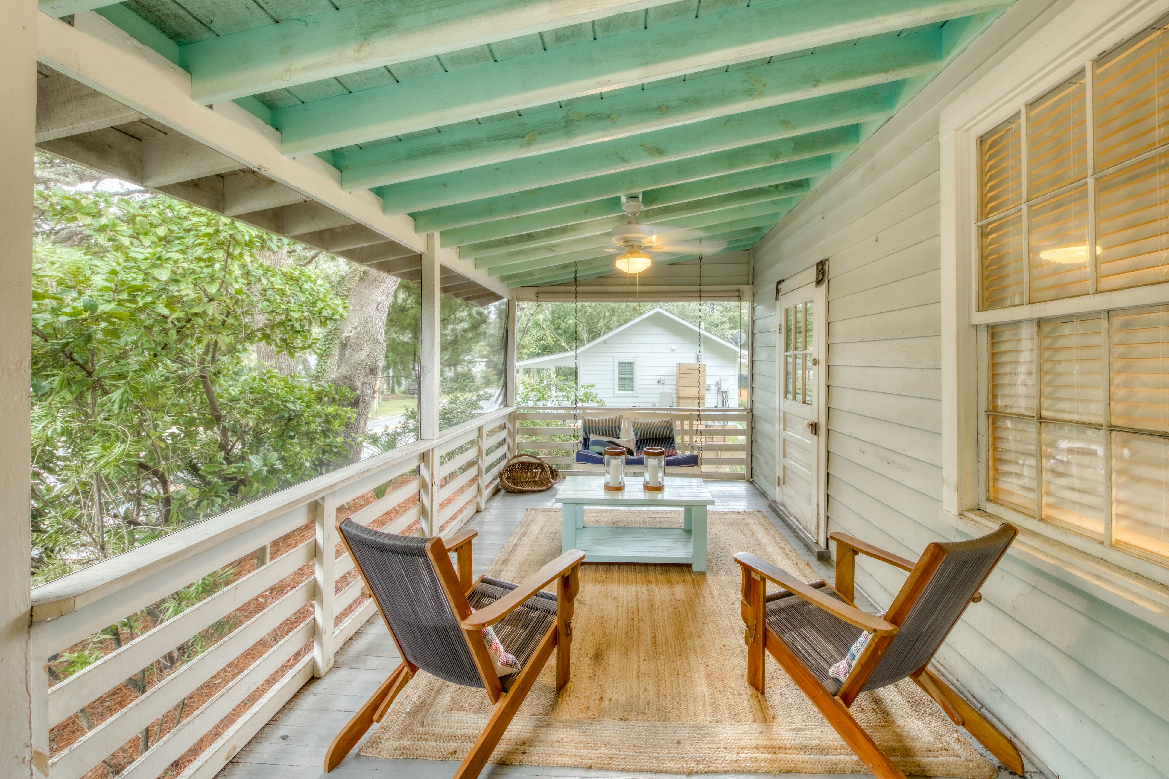 Sea Salt Cottage 4 BD Folly Beach, SC Vacation Rental Vacasa